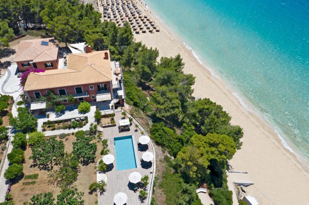 Avra Private Suites Lassi  Exterior foto