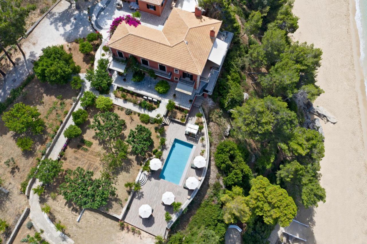 Avra Private Suites Lassi  Exterior foto