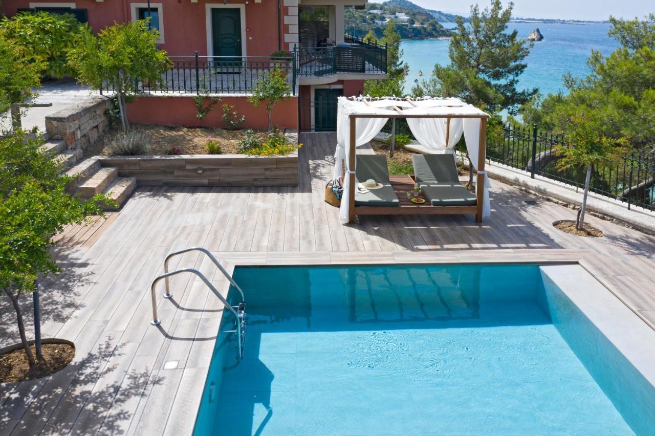 Avra Private Suites Lassi  Exterior foto