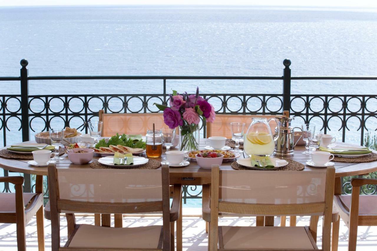 Avra Private Suites Lassi  Exterior foto